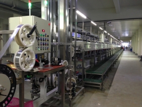 Roll-to-roll continuous plating production line